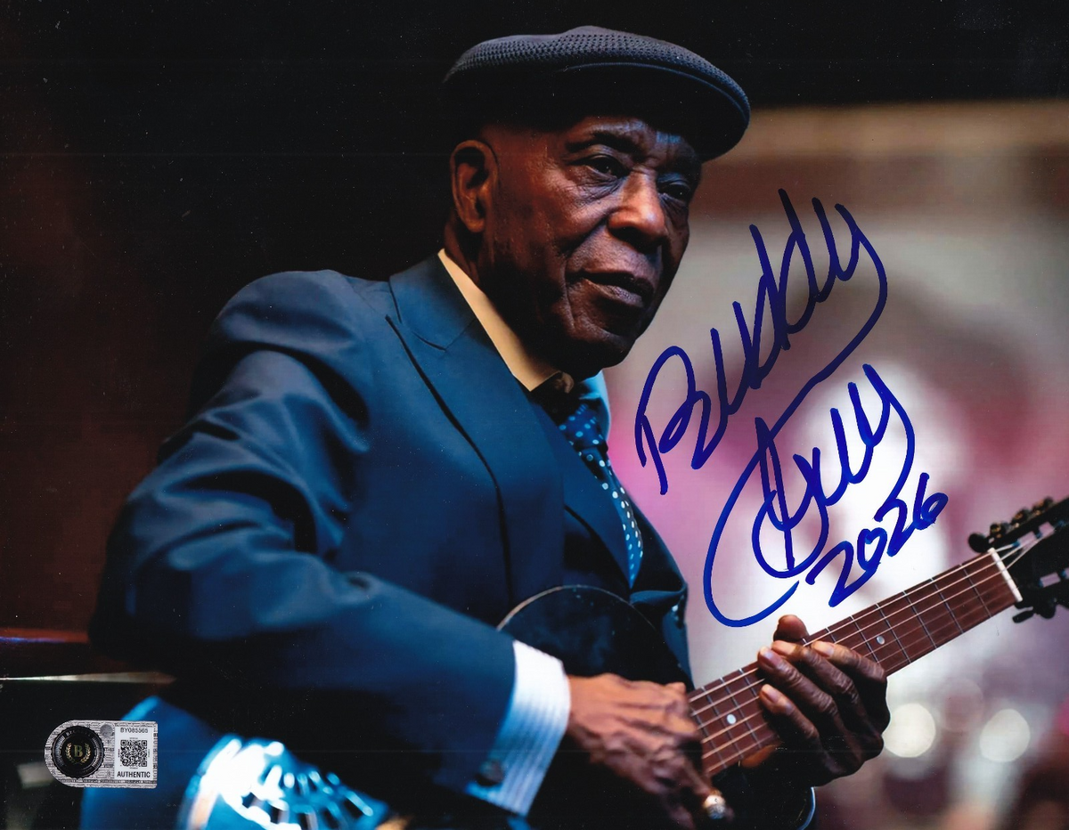 BUDDY GUY signed (SINNERS) Sammy movie BLUES LEGEND 8x10 photo BECKETT BY085565