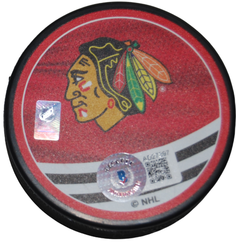 LUKAS REICHEL signed (CHICAGO BLACKHAWKS) Hockey logo puck BECKETT BAS AD27397