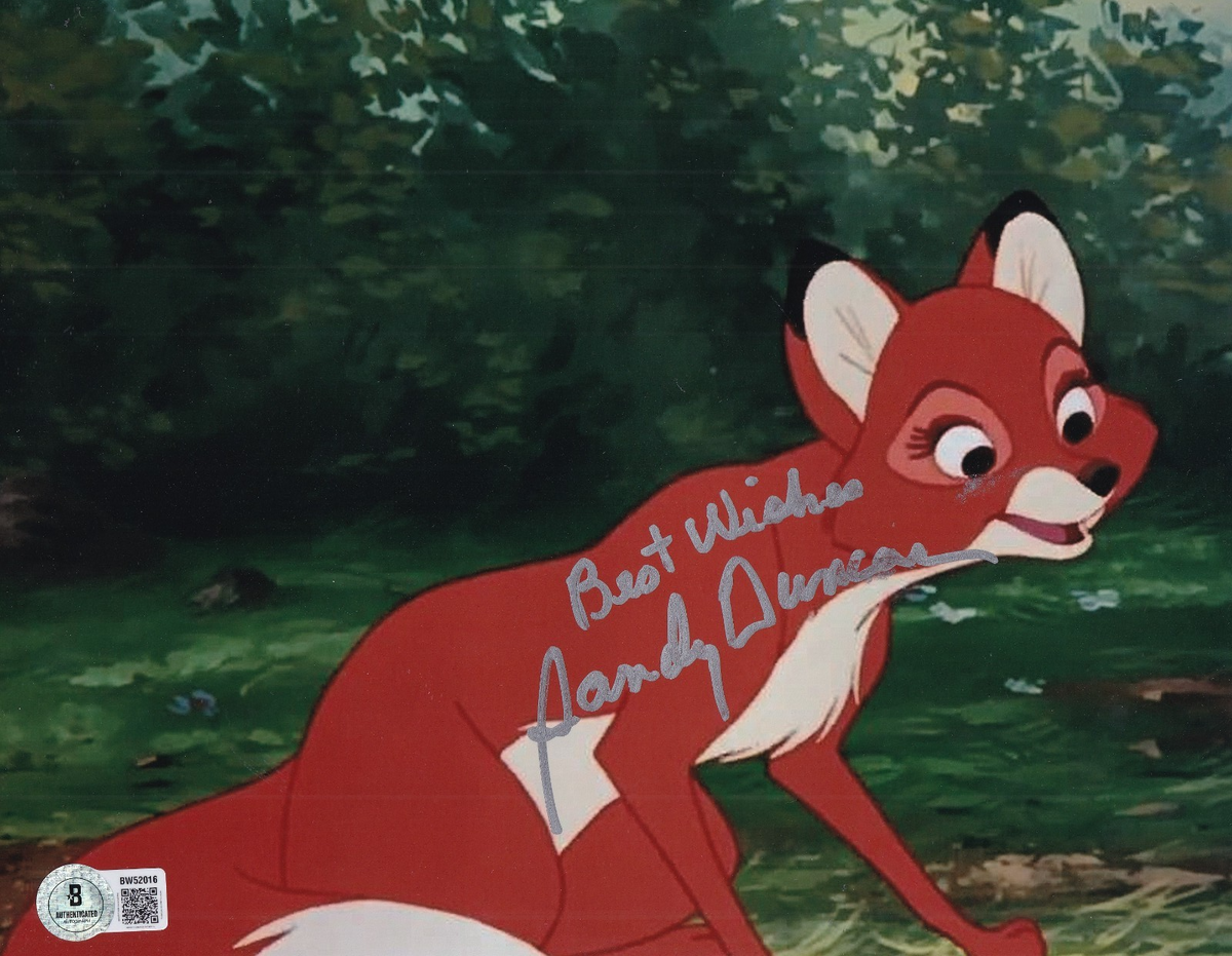 SANDY DUNCAN signed (THE FOX AND THE HOUND) Vixey 8X10 photo BECKETT BAS BW52015