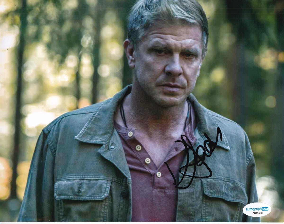 KENNY JOHNSON signed (BATES MOTEL) Caleb Calhoun 8x10 photo ACOA SD29585