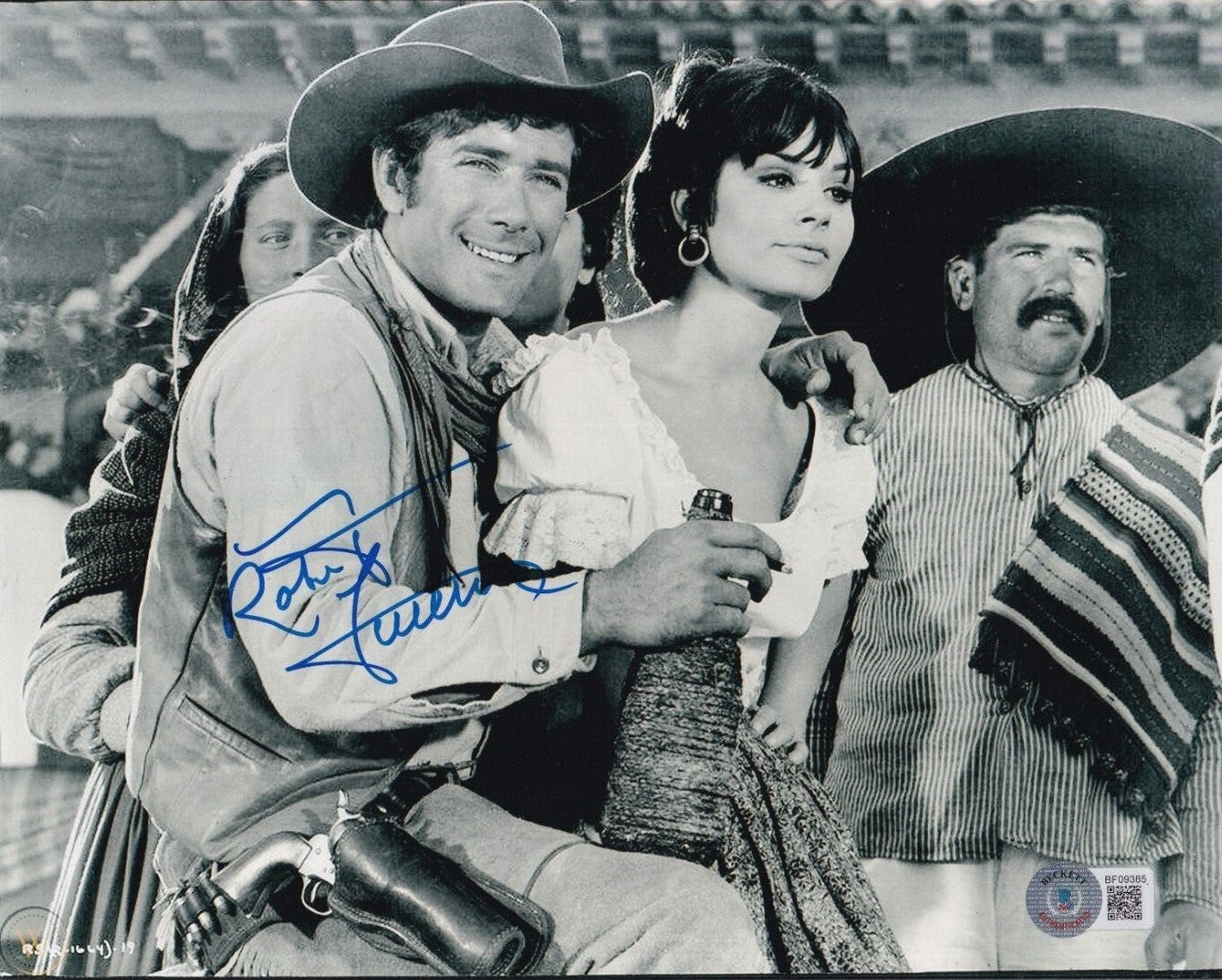 ROBERT FULLER signed (LARAMIE) Country Western Star 8X10 photo BECKETT BF09385