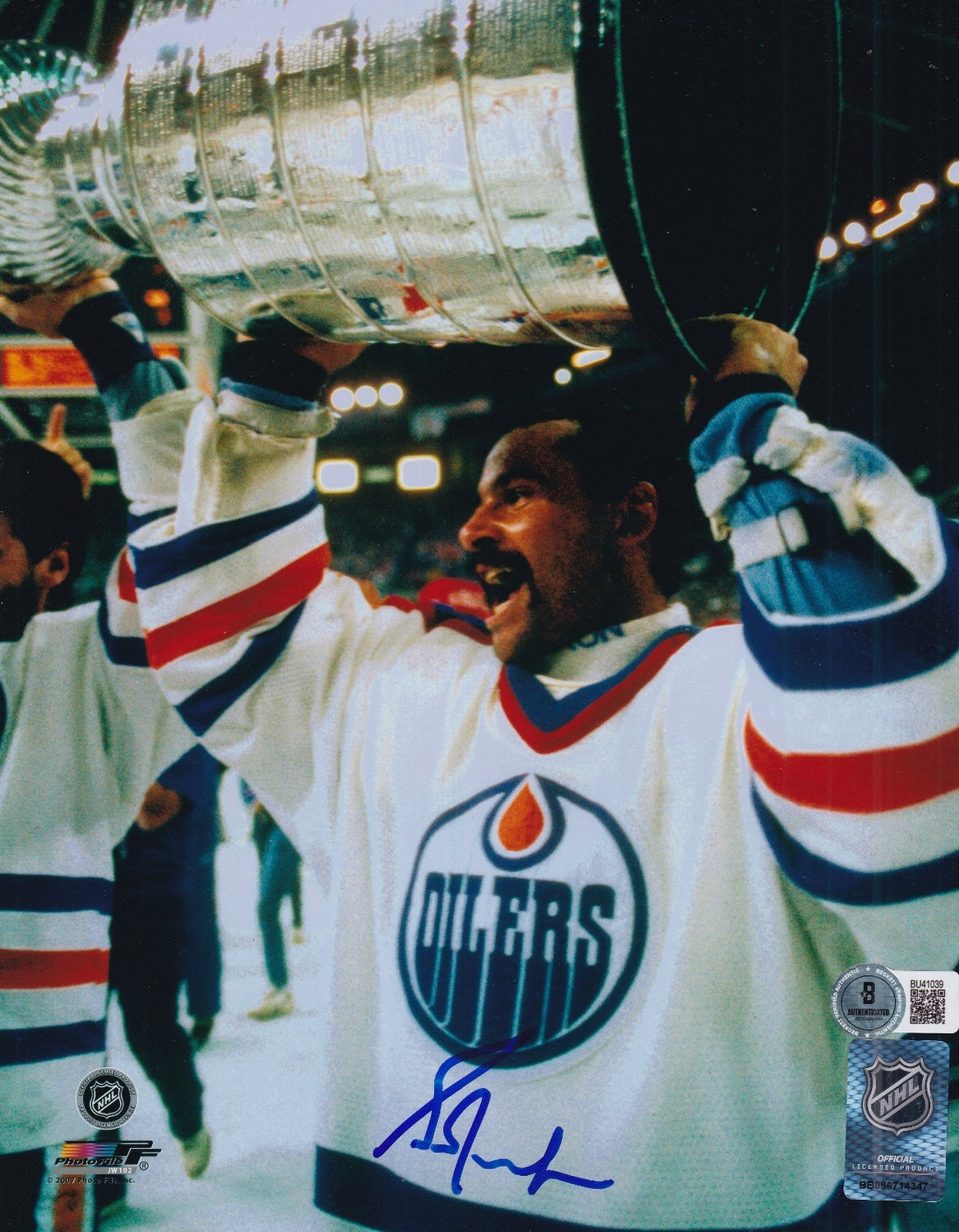 GRANT FUHR signed (EDMONTON OILERS) Hockey Goalie 8X10 photo BECKETT BAS BU41039