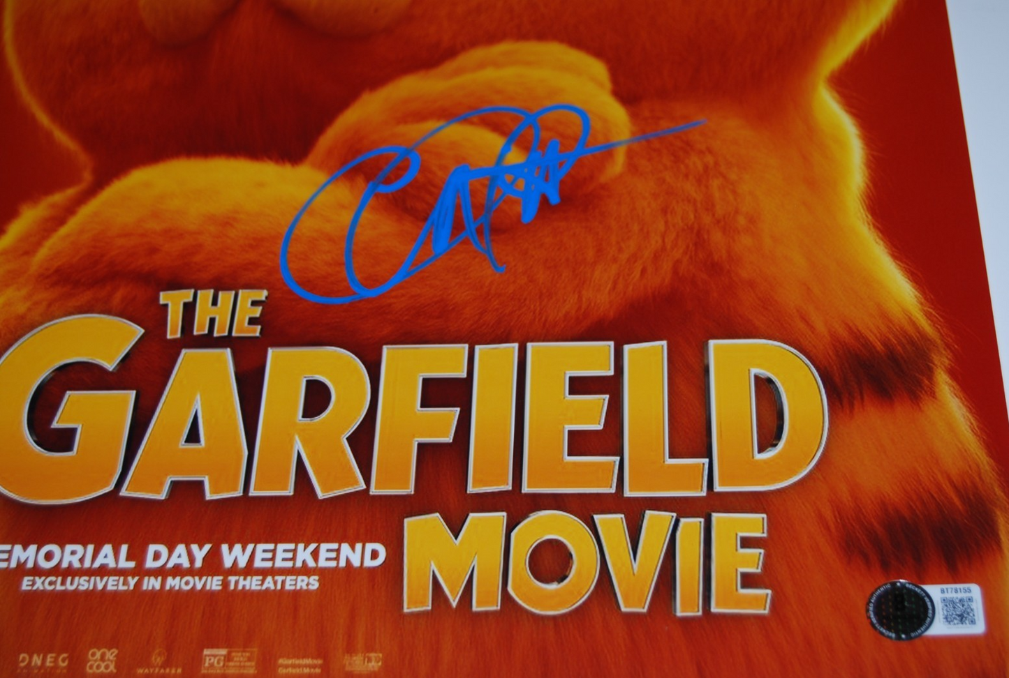 CHRIS PRATT signed (GARFIELD) 12X18 Movie poster photo BECKETT BAS BT78155