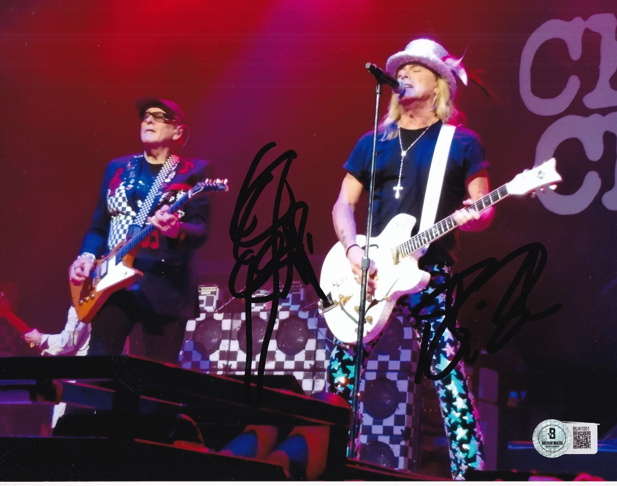 RICK NIELSEN & ROBIN ZANDER signed (CHEAP TRICK) 8X10 photo BECKETT BAS BU41001