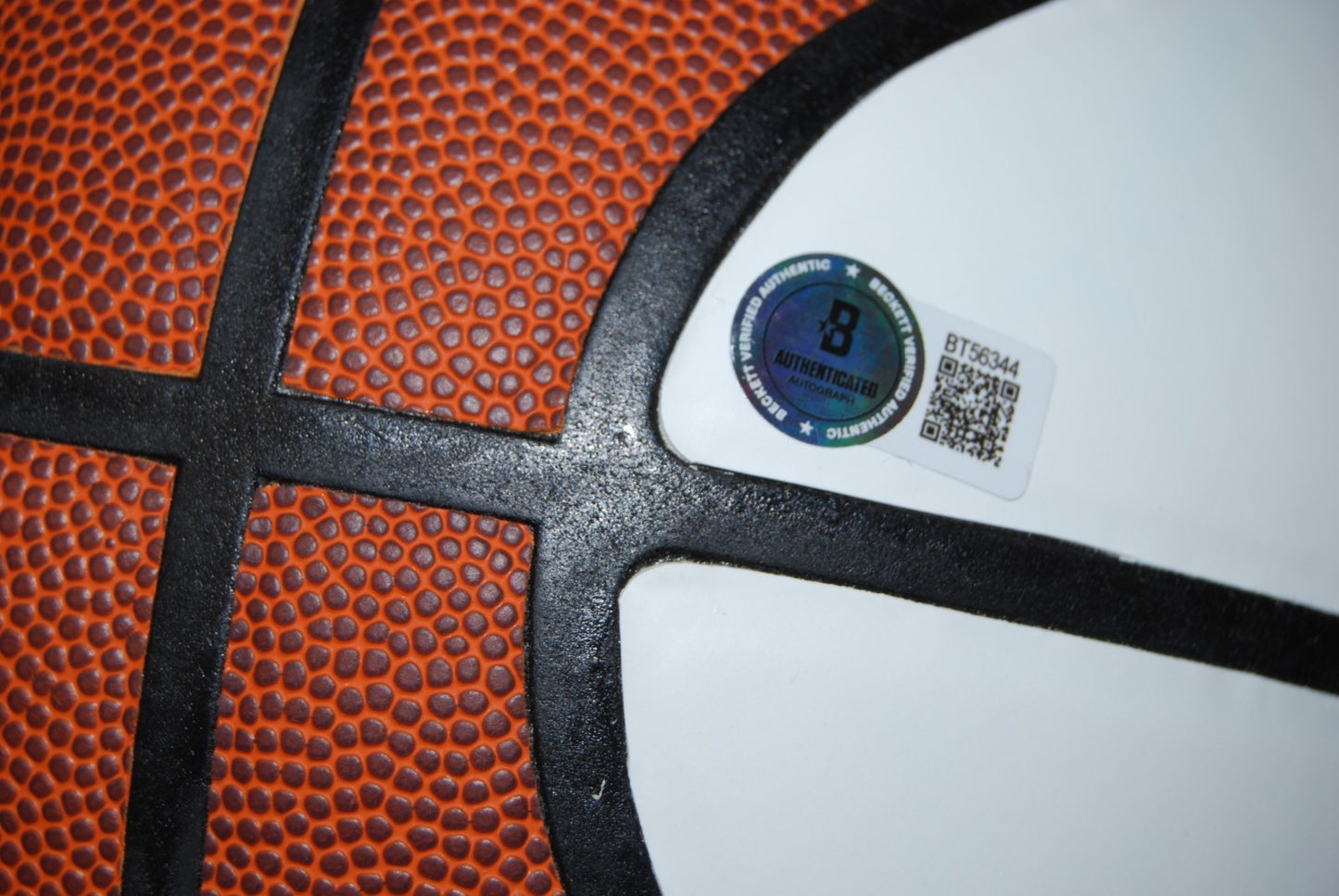 MIKE KRZYZEWSKI Signed DUKE BLUE DEVILS Coach K logo basketball BECKETT BT56344