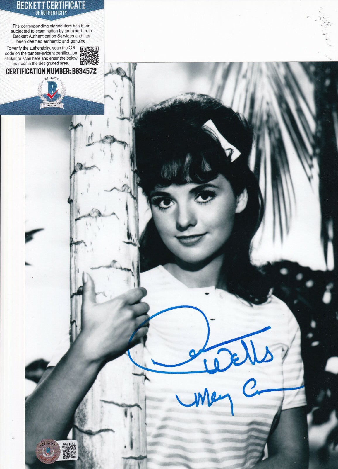 DAWN WELLS signed (GILLIGAN'S ISLAND) Mary Ann 8X10 photo BECKETT BAS BB34572
