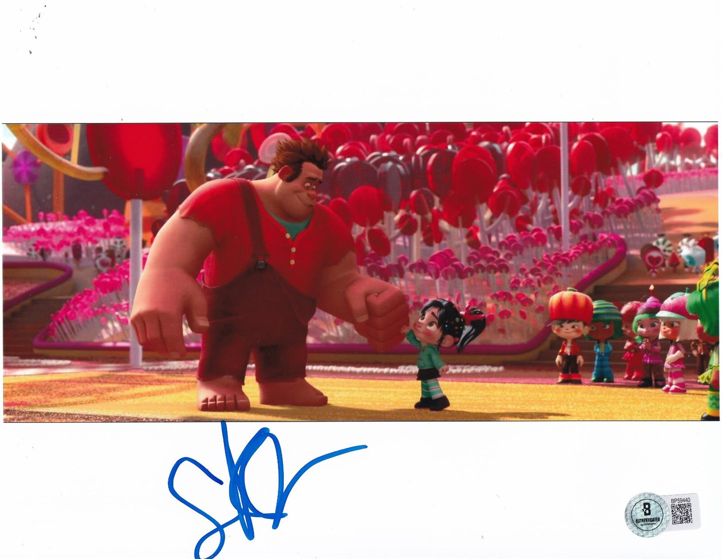 SARAH SILVERMAN signed (WRECK IT RALPH) movie 8X10 photo BECKETT BAS BP59440