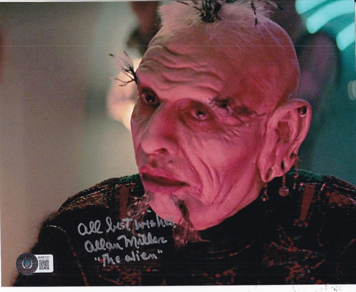 ALLAN MILLER signed (STAR TREK) Alien movie 8X10 photo BECKETT BAS BH087331