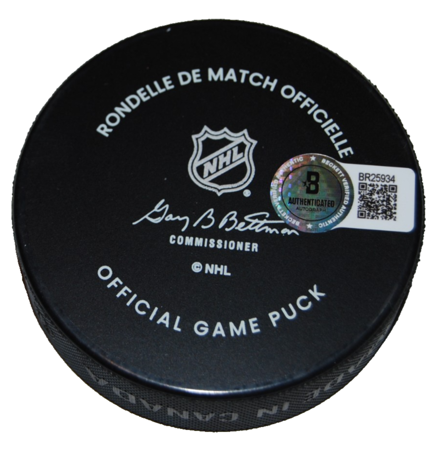 ILYA SOROKIN signed (NEW YORK ISLANDERS) Hockey game puck BECKETT BR25934