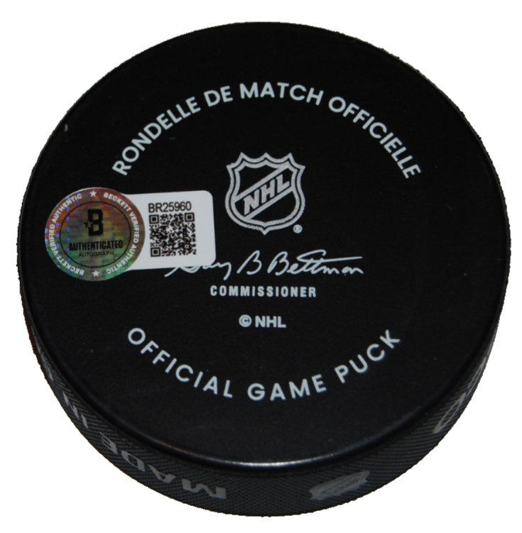 ANDERS LEE signed (NEW YORK ISLANDERS) Official Hockey game puck BECKETT BR25960