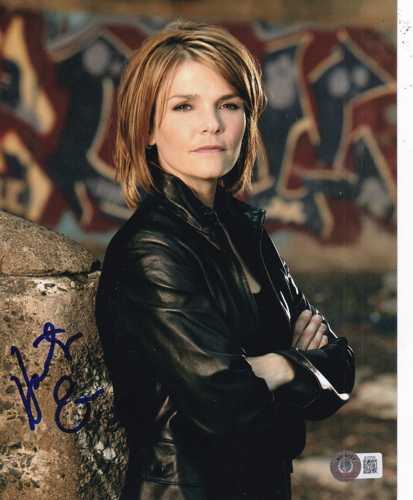 KATHRYN ERBE signed (LAW & ORDER CRIMINAL INTENT) 8X10 BECKETT BAS BJ79791