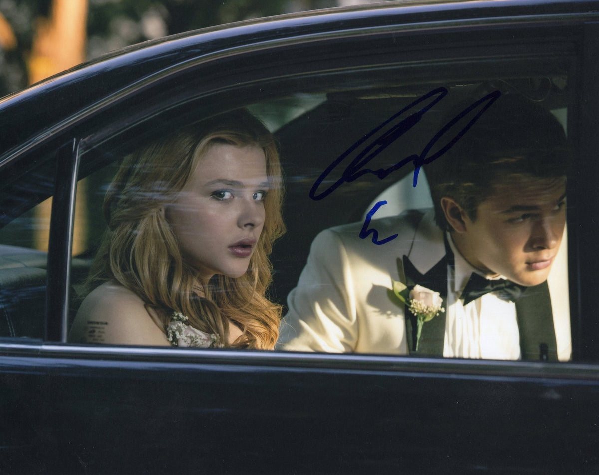 Ansel Elgort Divergent Insurgent Caleb Signed 8x10 Photo w/COA #1