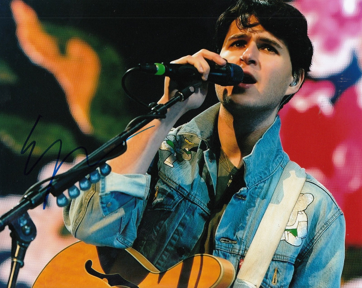 EZRA KOENIG signed (MUSIC SINGER) 8X10 photo *VAMPIRE WEEKEND* W/COA #4