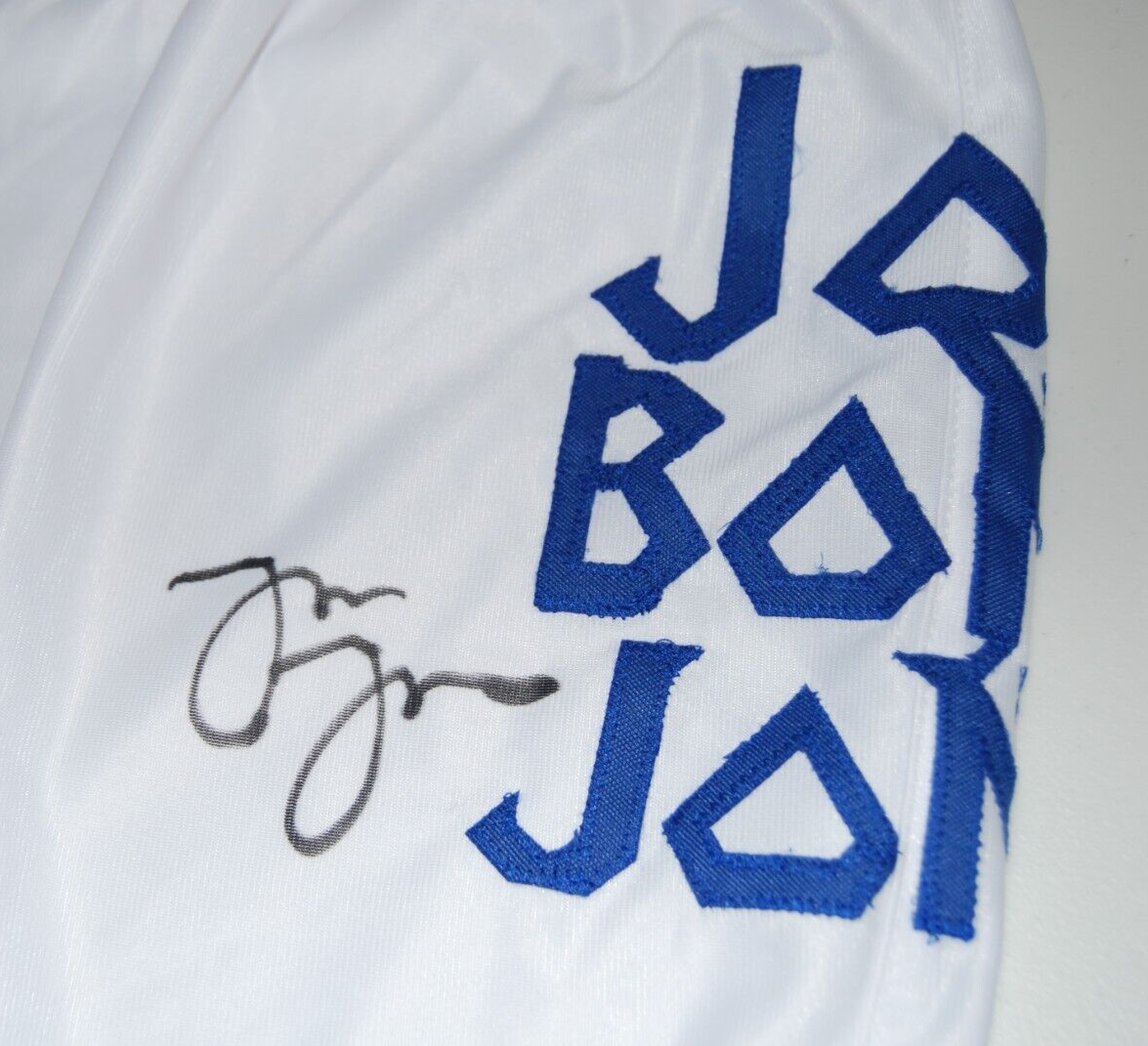 JON BONES JONES signed UFC FIGHTING MMA KICKBOXING fight trunks BECKETT WJ76316