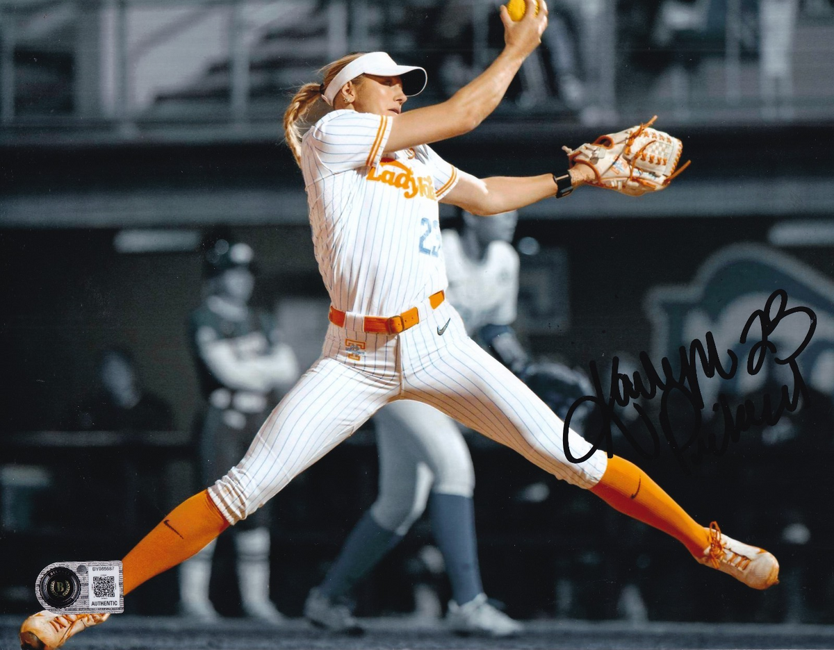 KARLYN PICKENS signed (TENNESSEE VOLS) Softball 8X10 photo BECKETT BAS BY085687