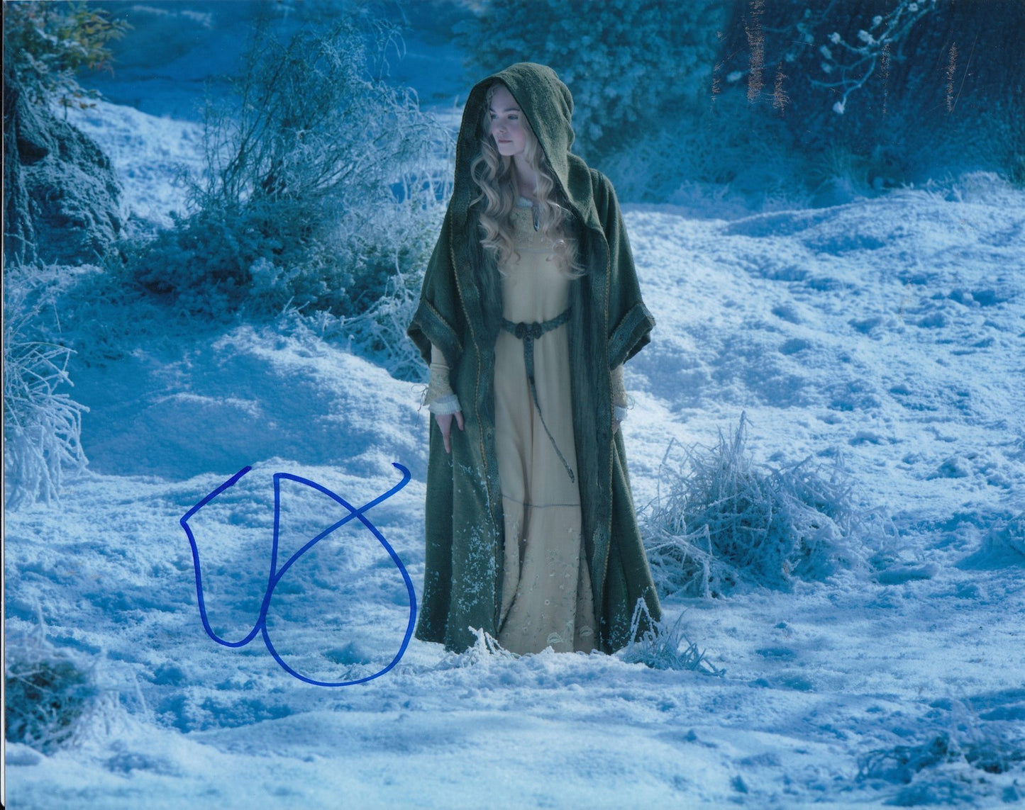ELLE FANNING signed *MALEFICENT* MOVIE 8X10 photo autographed AURORA W/COA #1