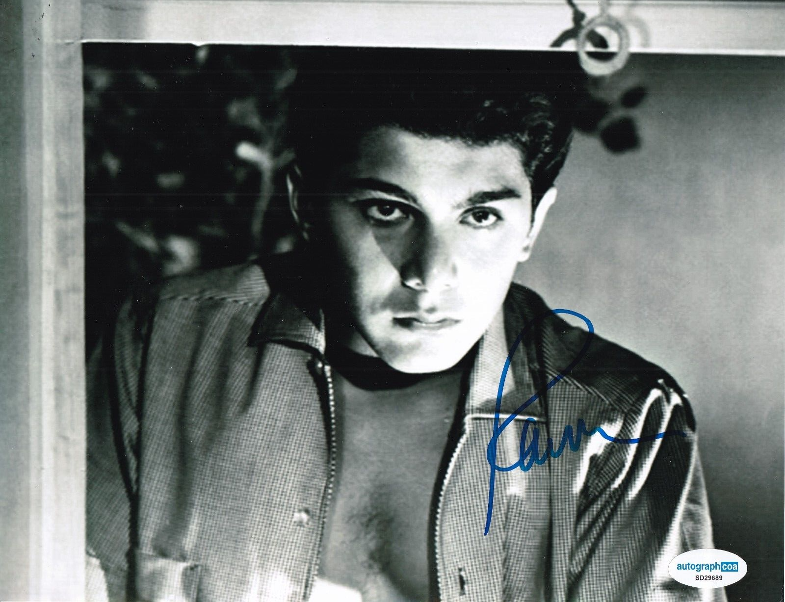 PAUL ANKA signed (MUSIC SINGER) Put Your Head on My Shoulder 8x10 ACOA SD29689
