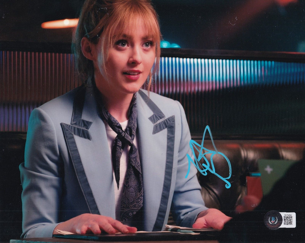 KATHRYN NEWTON signed (POKEMON) Lucy Stevens Movie 8X10 photo BECKETT BJ79454