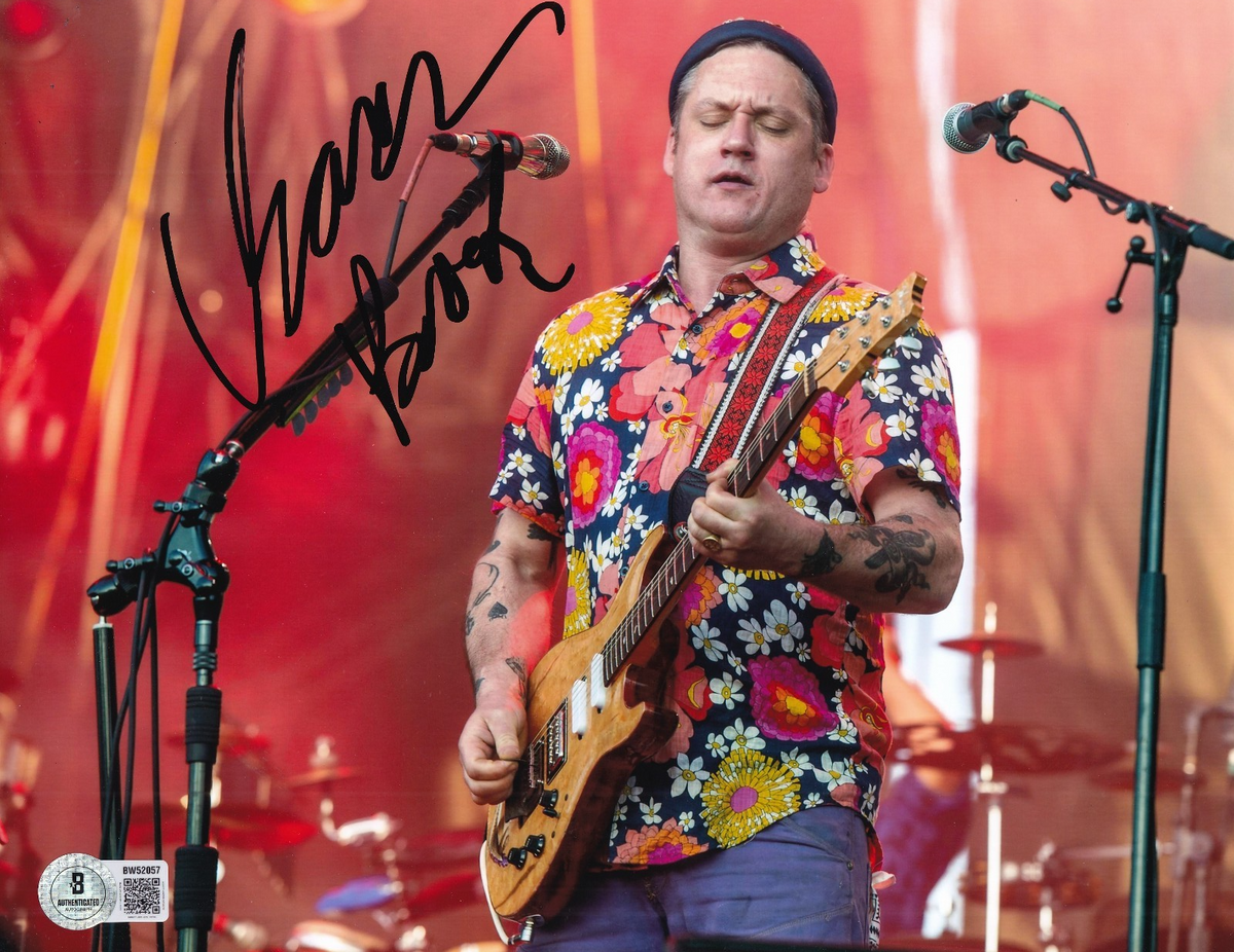 ISAAC BROCK signed (MODEST MOUSE) Lead Singer 8X10 photo BECKETT BAS BW52057