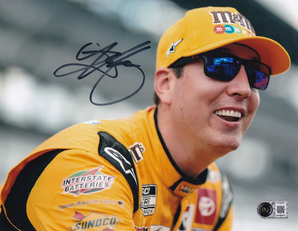 KYLE BUSCH signed (NASCAR) Racing legend autographed 8X10 photo BECKETT BY085602