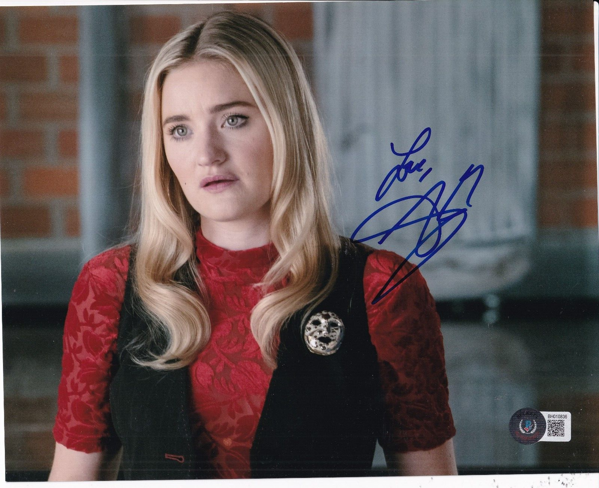 AJ MICHALKA signed (SCHOOLED) Lainey Lewis 8X10 photo BECKETT BAS BH010836