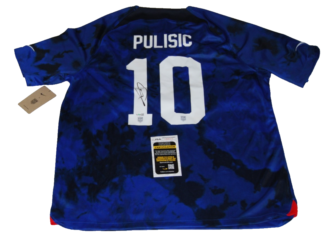 CHRISTIAN PULISIC signed (TEAM USA) World Cup Nike Soccer jersey JSA CR86374