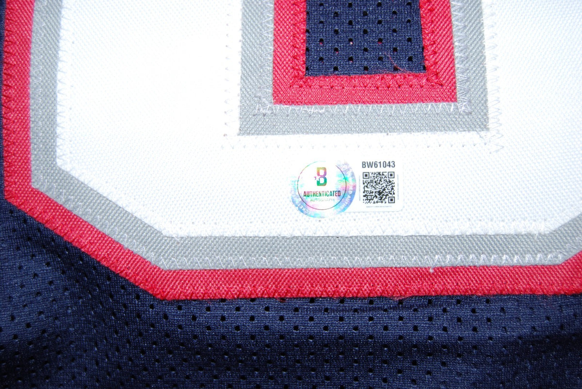 MIKE VRABEL signed (NEW ENGLAND PATRIOTS) football jersey BECKETT BAS BW61043