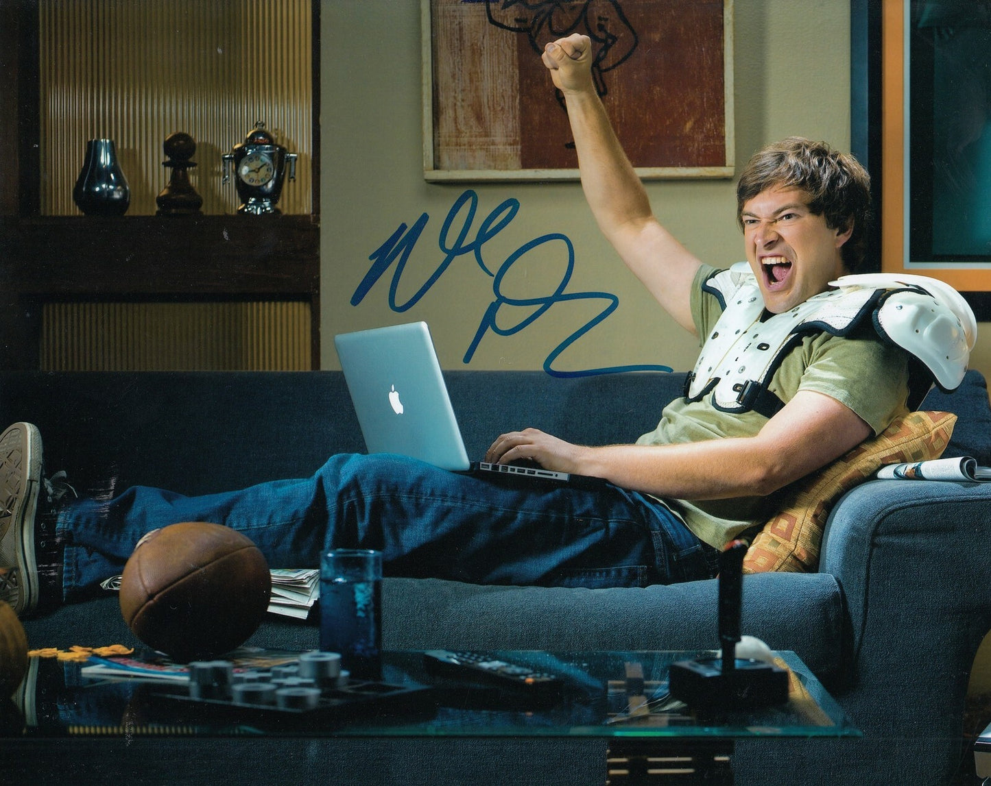 MARK DUPLASS signed (THE LEAGUE) TV SHOW 8x10 photo *Eric Ekhart* W/COA #1