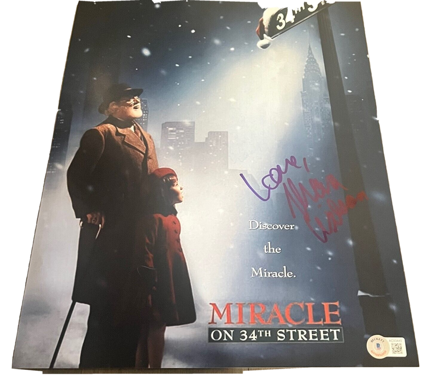 MARA WILSON signed (MIRACLE ON 34TH STREET) Movie 11X14 photo BECKETT AC93445