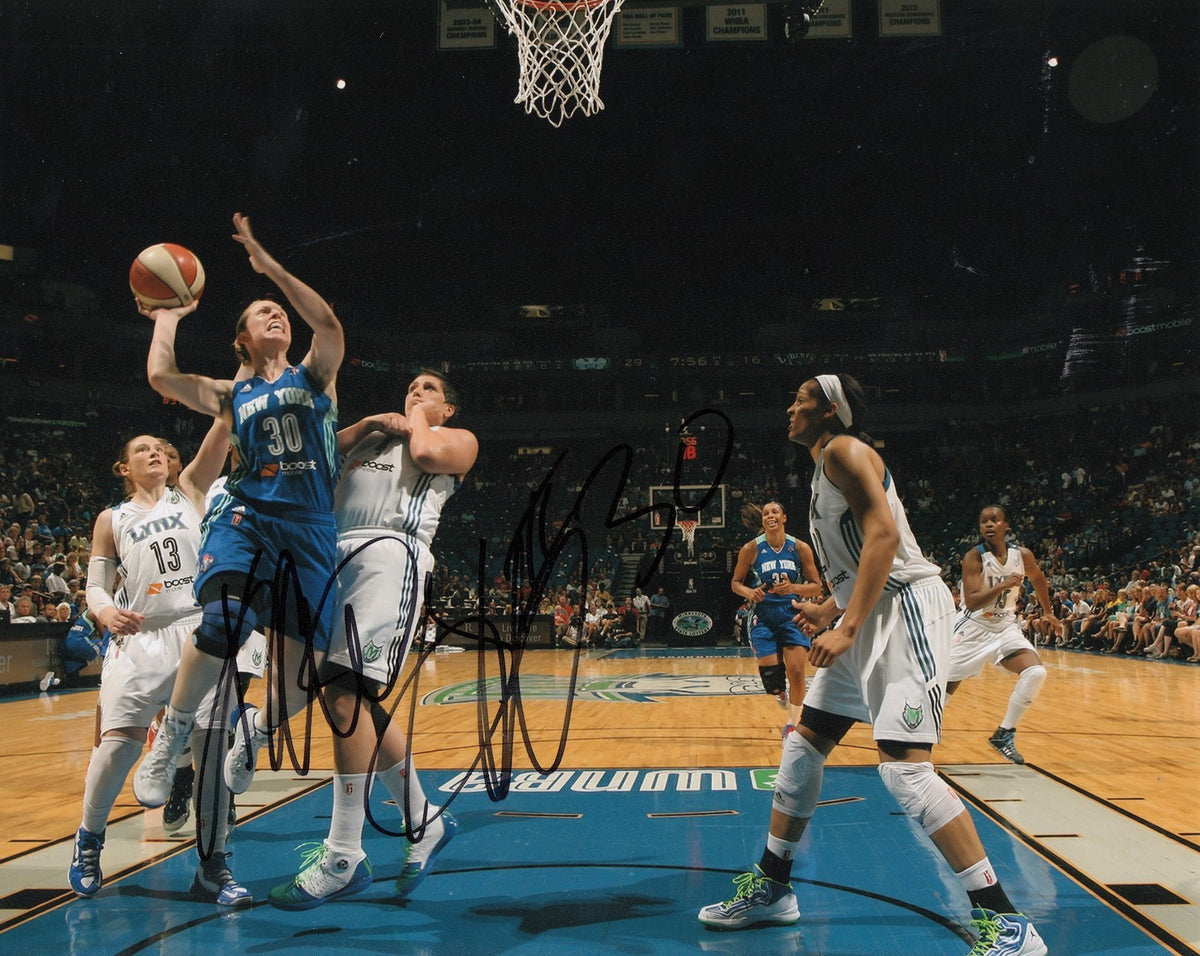 KATIE SMITH signed (NEW YORK LIBERTY) WNBA Basketball 8X10 photo *PROOF* W/COA A