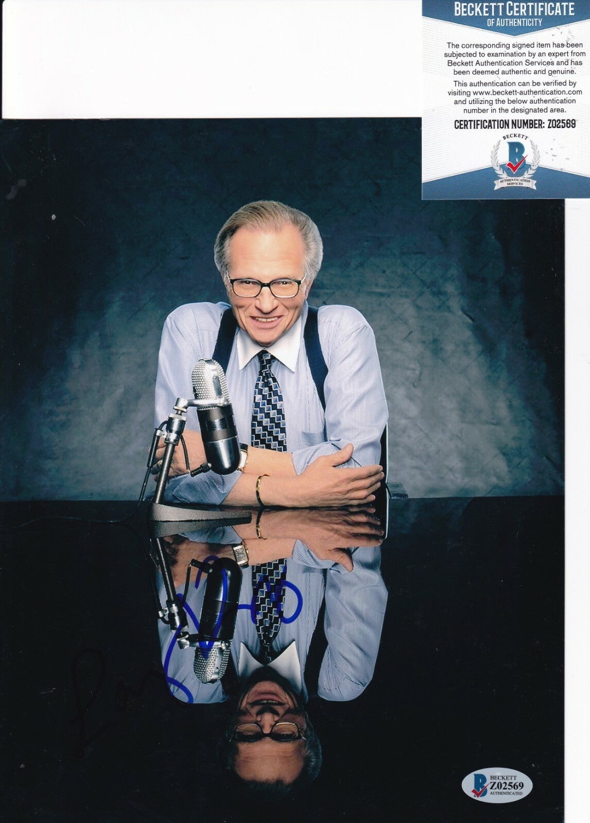 LARRY KING signed (TELEVISION HOST) CNN autograph 8X10 photo BECKETT BAS Z02569