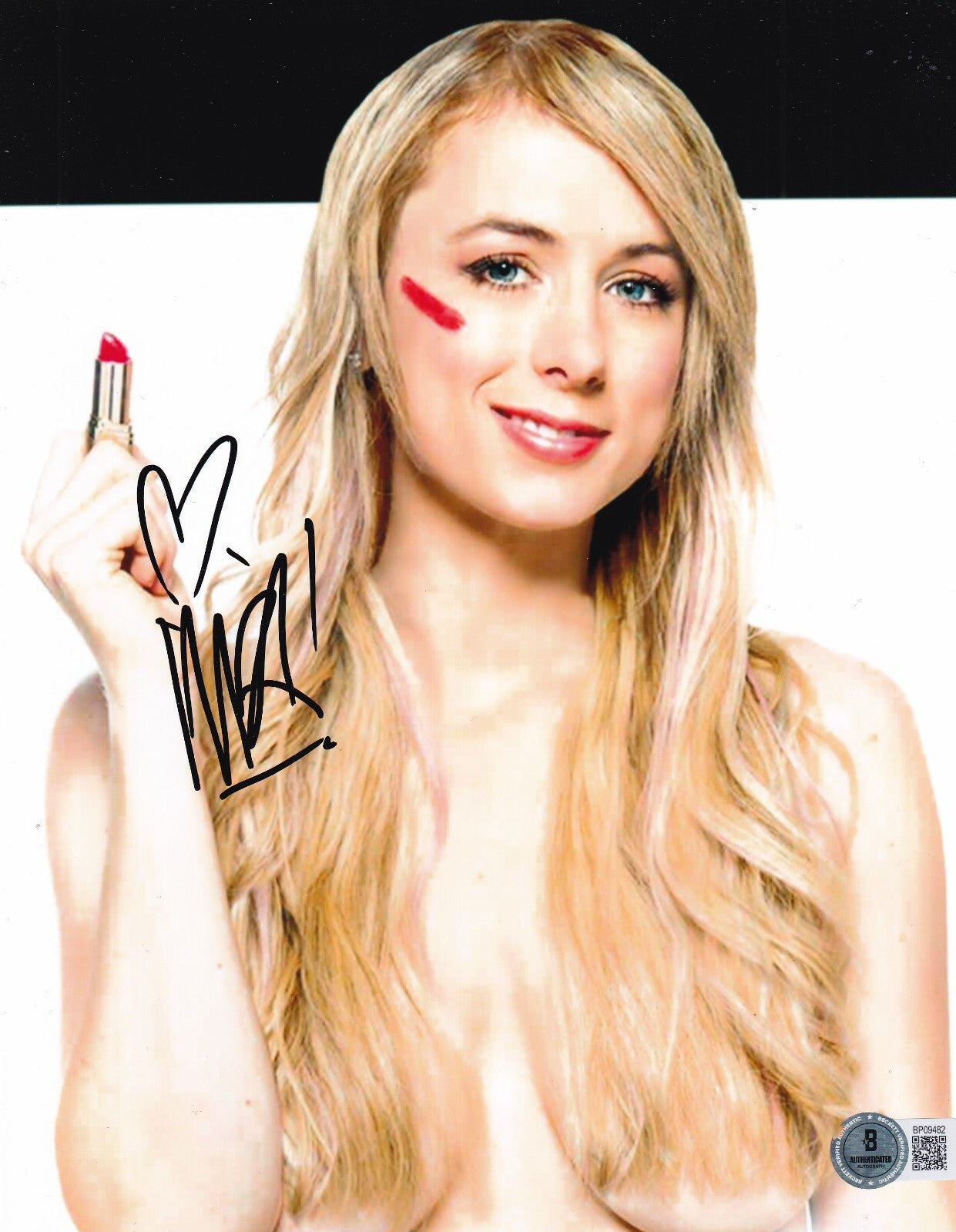 ILIZA SHLERSINGER signed (LAST COMIC STANDING) 8X10 photo BECKETT BAS BP09482
