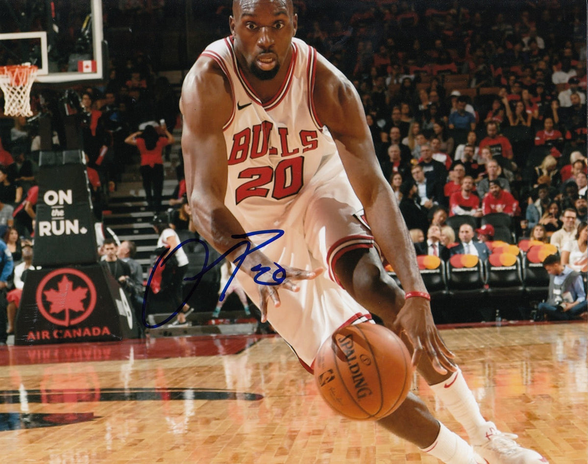 QUINCY POINDEXTER signed (CHICAGO BULLS) BASKETBALL 8X10 photo W/COA #1