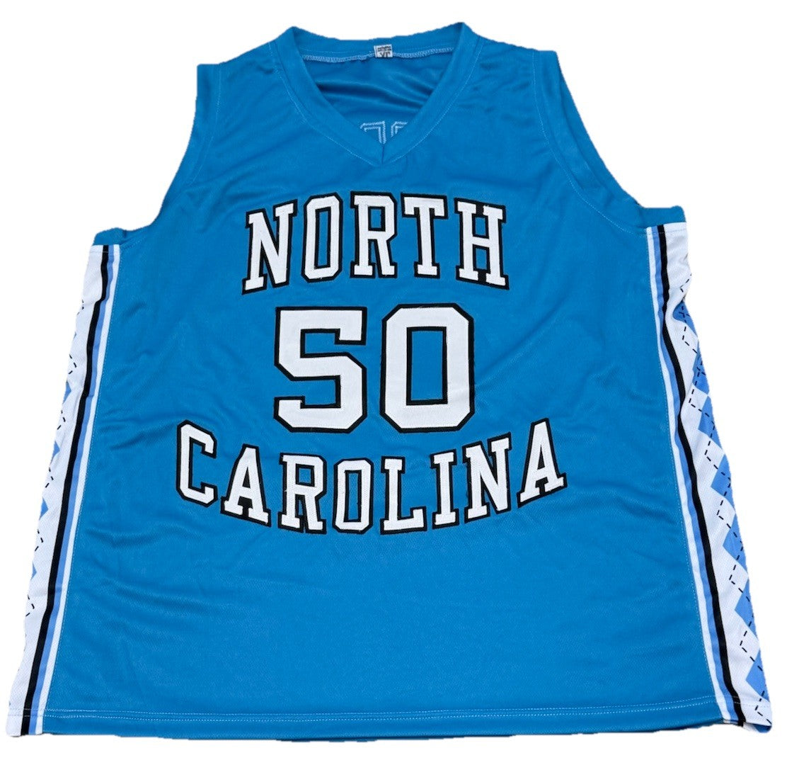 TYLER HANSBROUGH signed (NORTH CAROLINA TAR HEELS) jersey BECKETT BAS BV10279