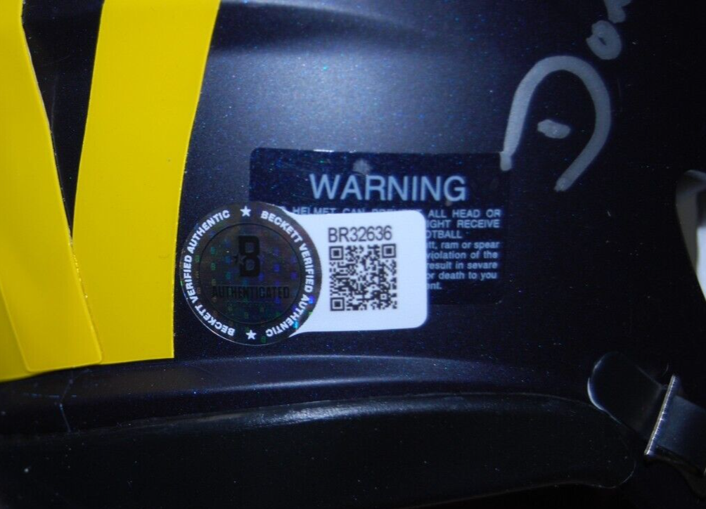 DONOVAN EDWARDS signed MICHIGAN WOLVERINES mini football helmet BECKETT BR32636