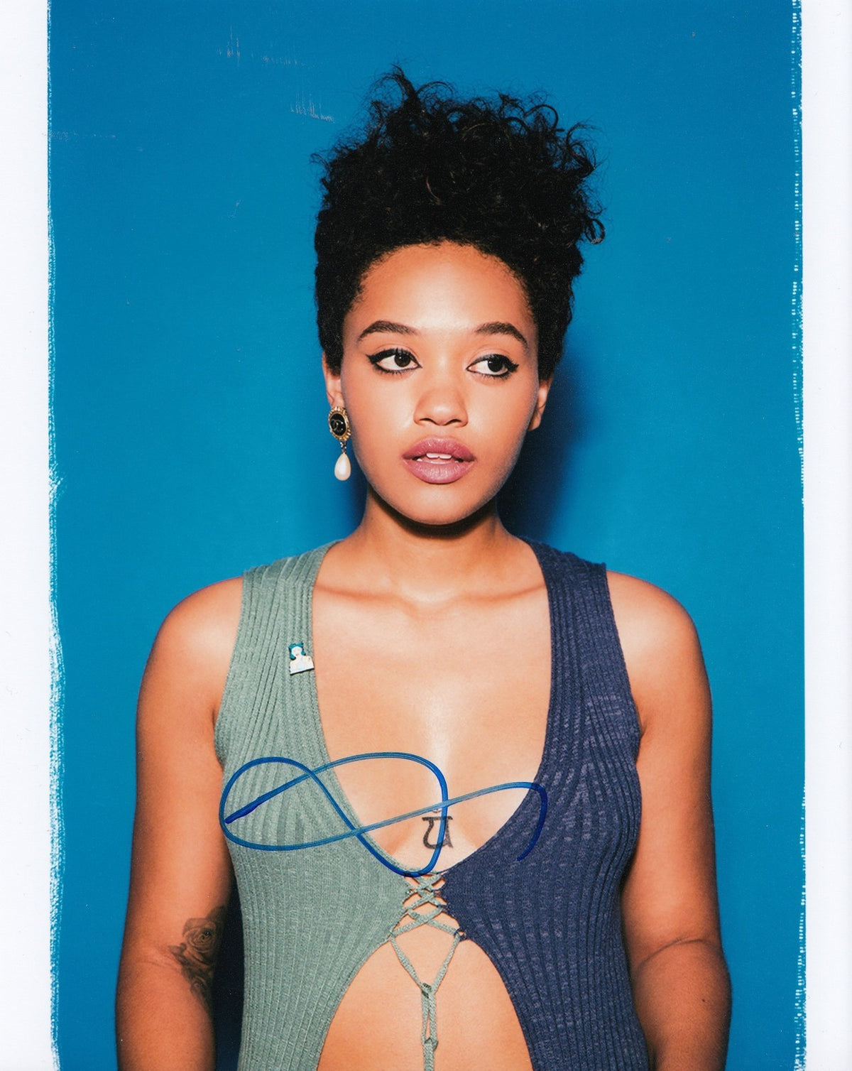 KIERSEY CLEMONS signed (DOPE) Movie Actress 8X10 photo *THE FLASH* W/COA #5