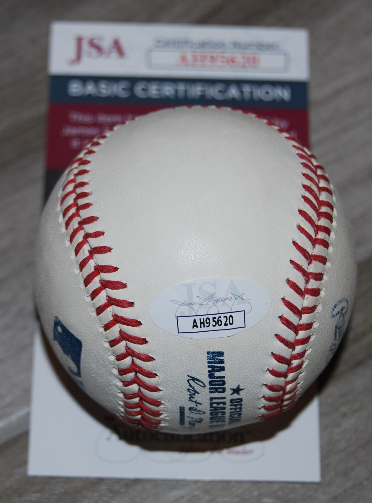 VICTOR ROBLES signed (WASHINGTON NATIONALS) OML baseball JSA Authentic AH95620