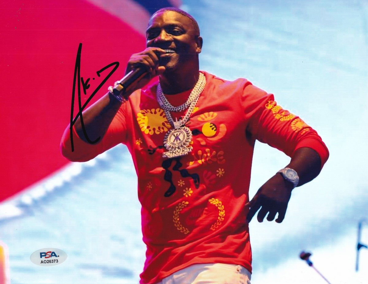 AKON signed (KONVICT) RAPPER Music *Lonely* 8X10 photo PSA/DNA AO26373