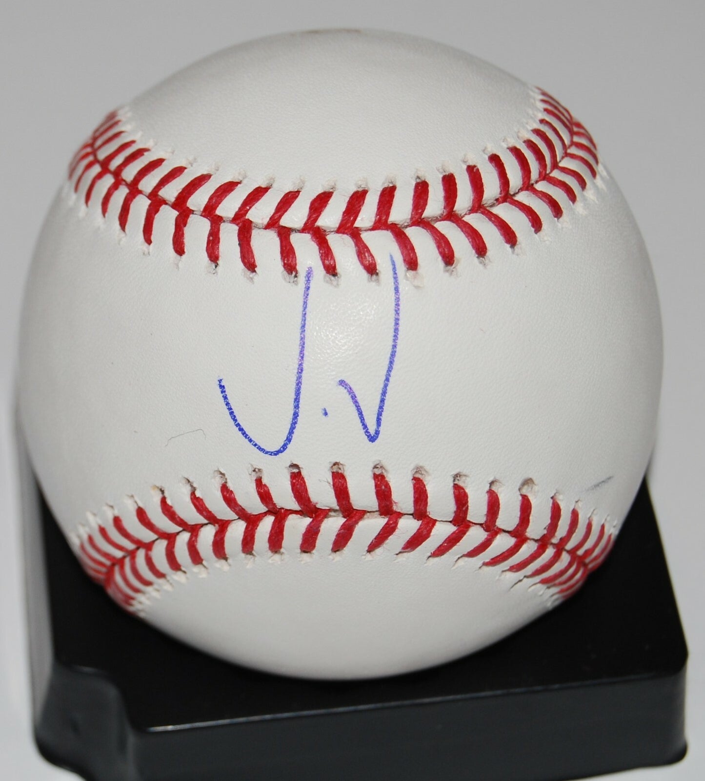 VICTOR VICTOR MESA signed (MIAMI MARLINS) Official Major league baseball W/COA