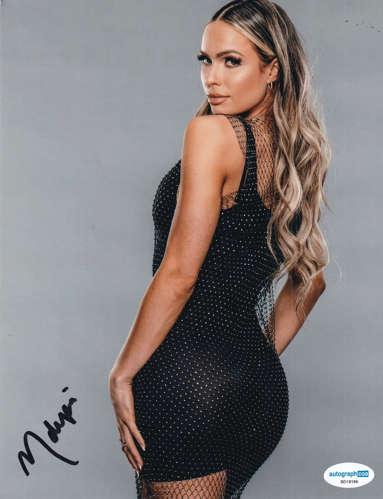 MAXXINE DUPRI signed (WWE) Wrestling Diva RAW 8X10 photo ACOA SD19195