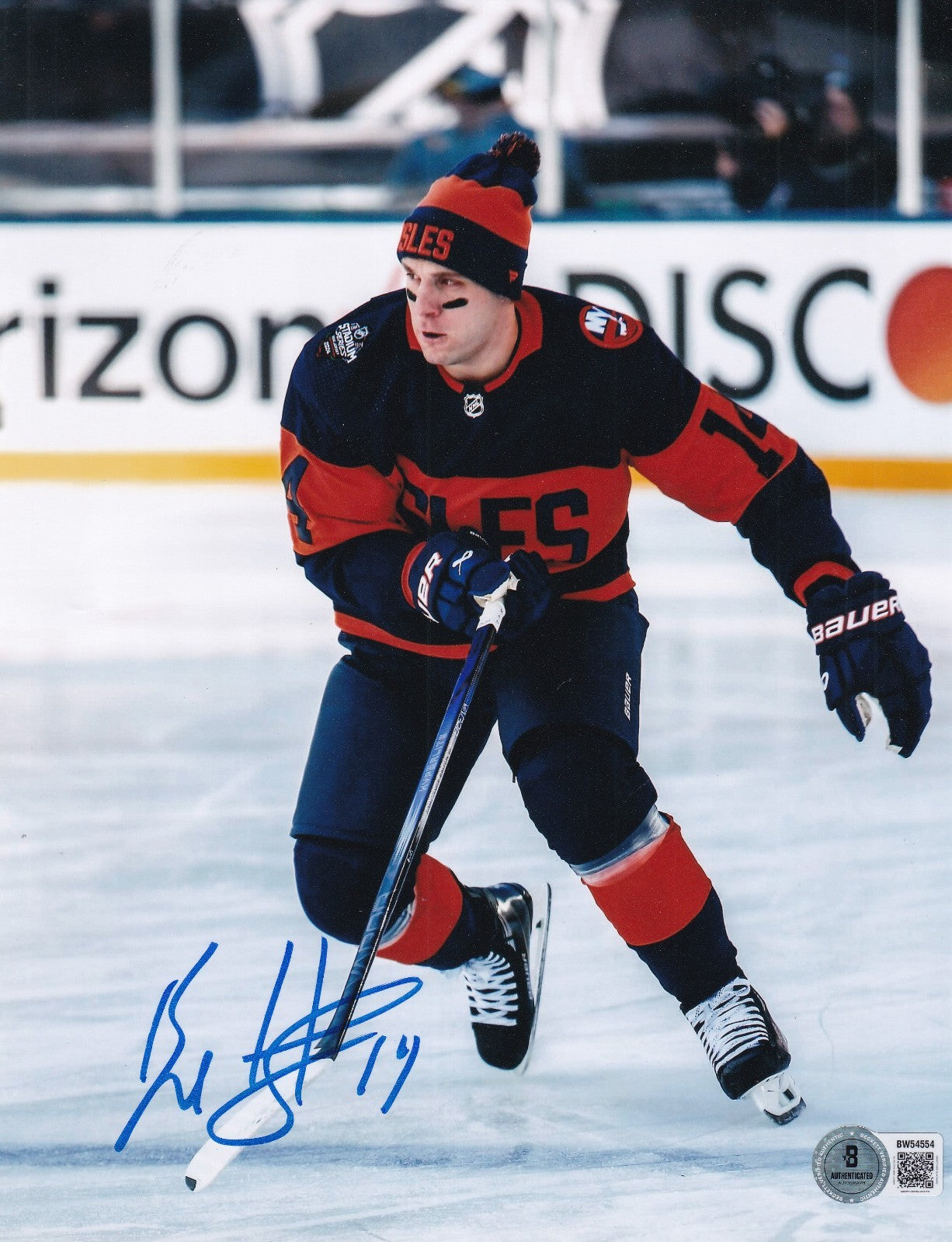 BO HORVAT signed (NEW YORK ISLANDERS) Hockey 8X10 photo BECKETT BAS BW54554