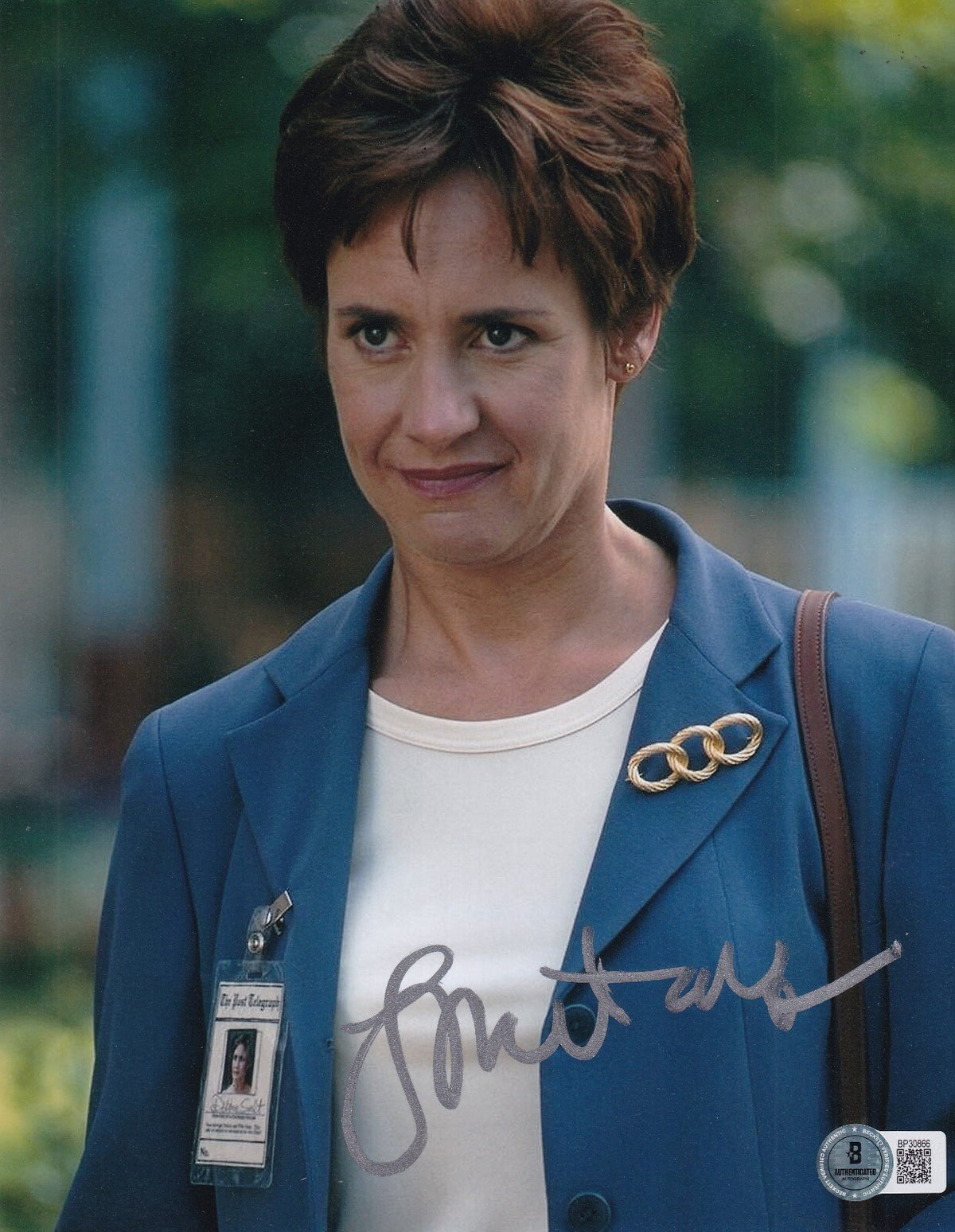 LAURIE METCALF signed (SCREAM 2) Debbie Salt movie 8X10 photo BECKETT BP30866