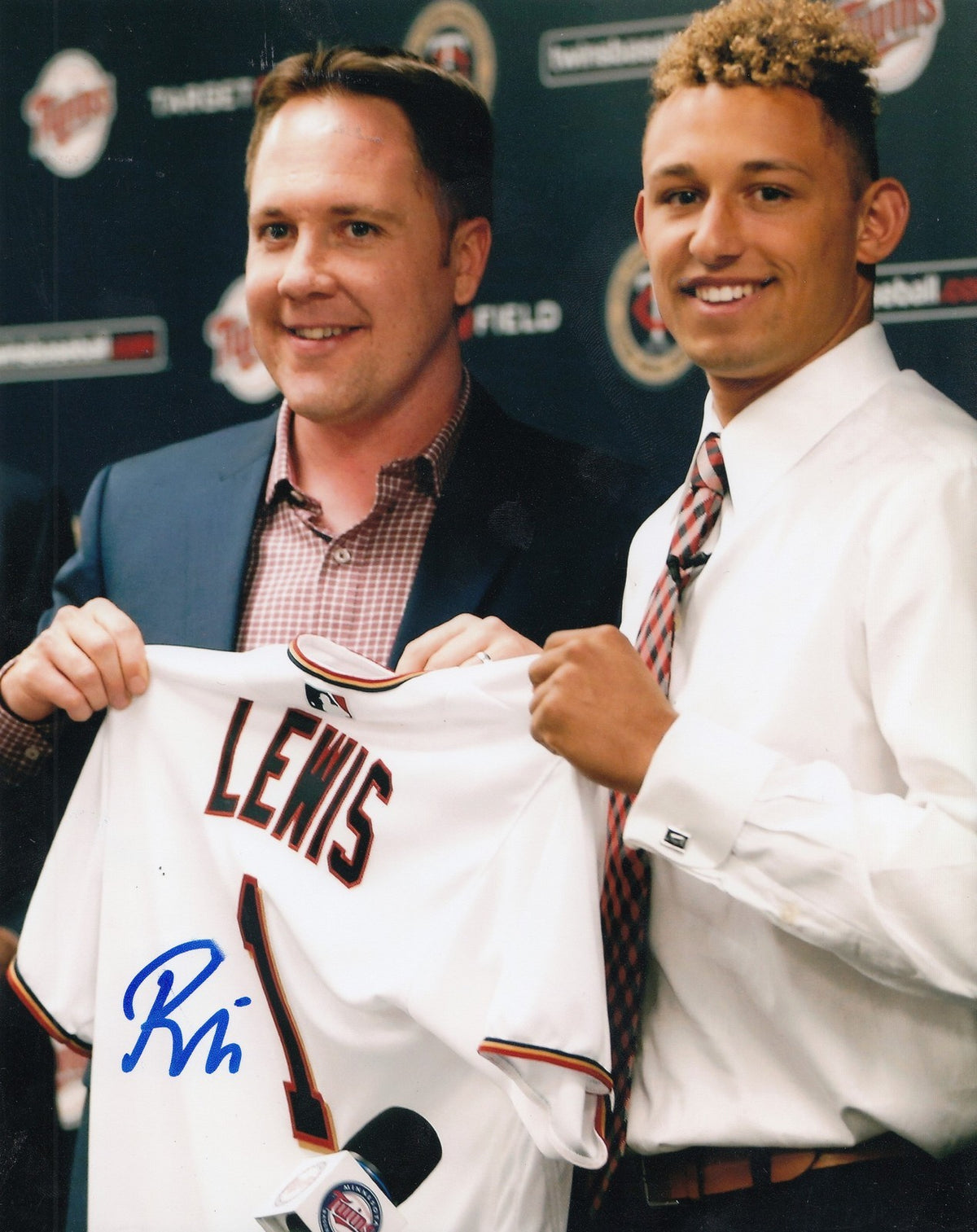 ROYCE LEWIS signed (MINNESOTA TWINS) baseball 8X10 photo W/COA #4