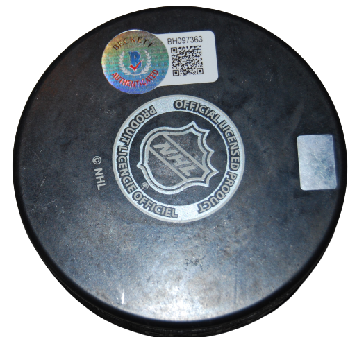 KEVIN HATCHER signed (WASHINGTON CAPITALS) Hockey GAME puck BECKETT BH097363