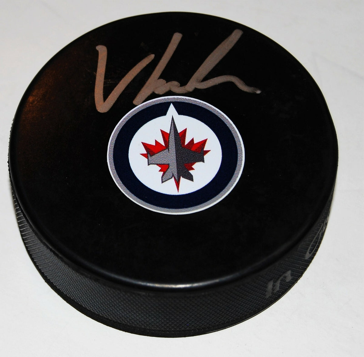 VILLE HEINOLA signed (WINNIPEG JETS) Rookie autographed hockey puck W/COA