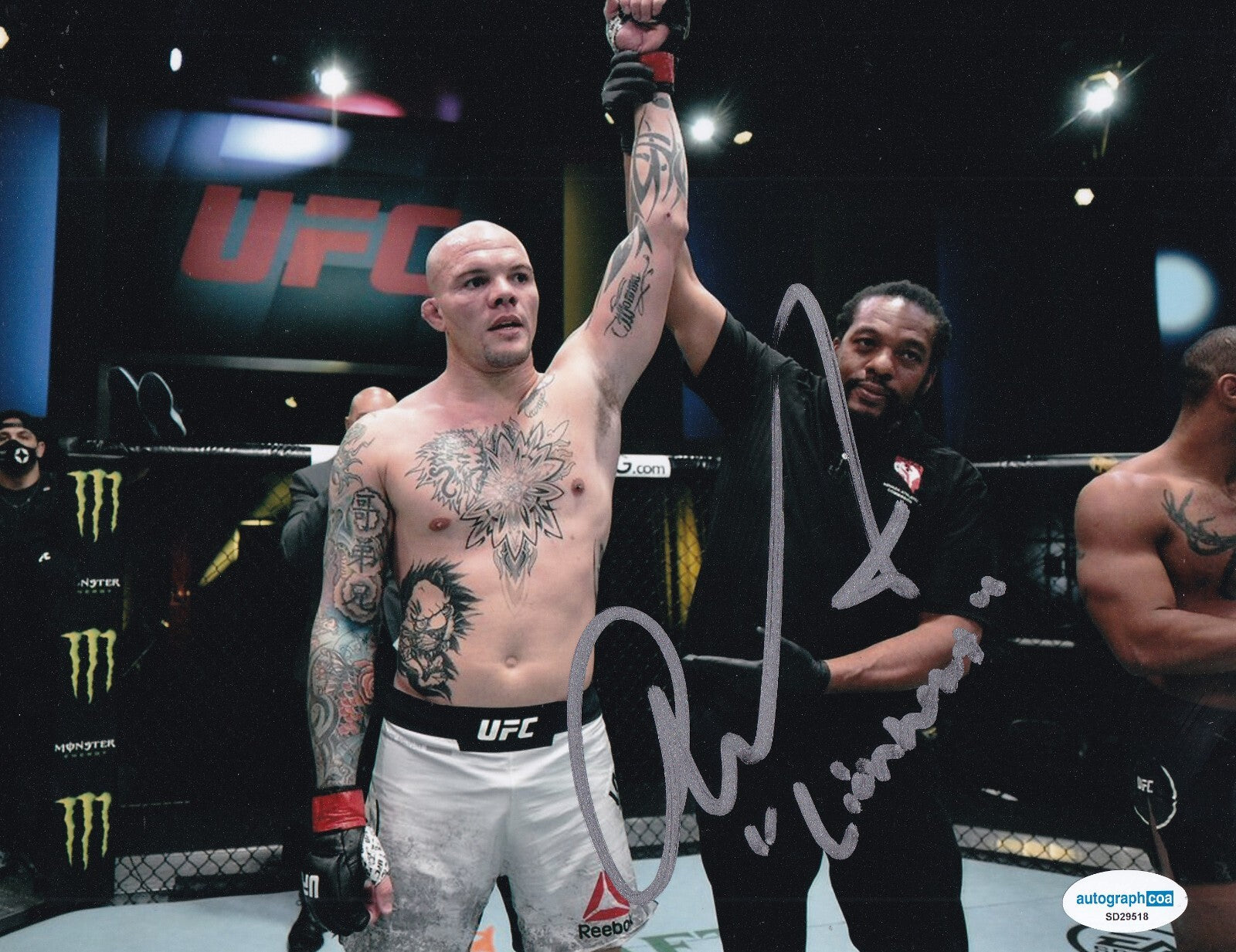 ANTHONY SMITH signed (UFC FIGHTING) Lion Heart 8X10 photo ACOA SD29518