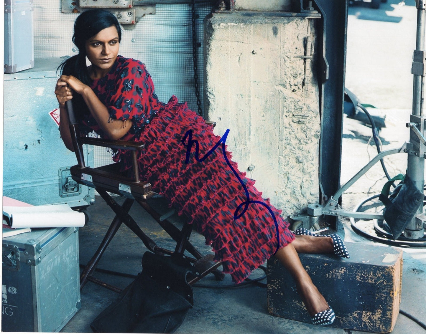 Mindy Kaling The Mindy Project Dr. Lahiri Signed 8x10 Photo w/COA