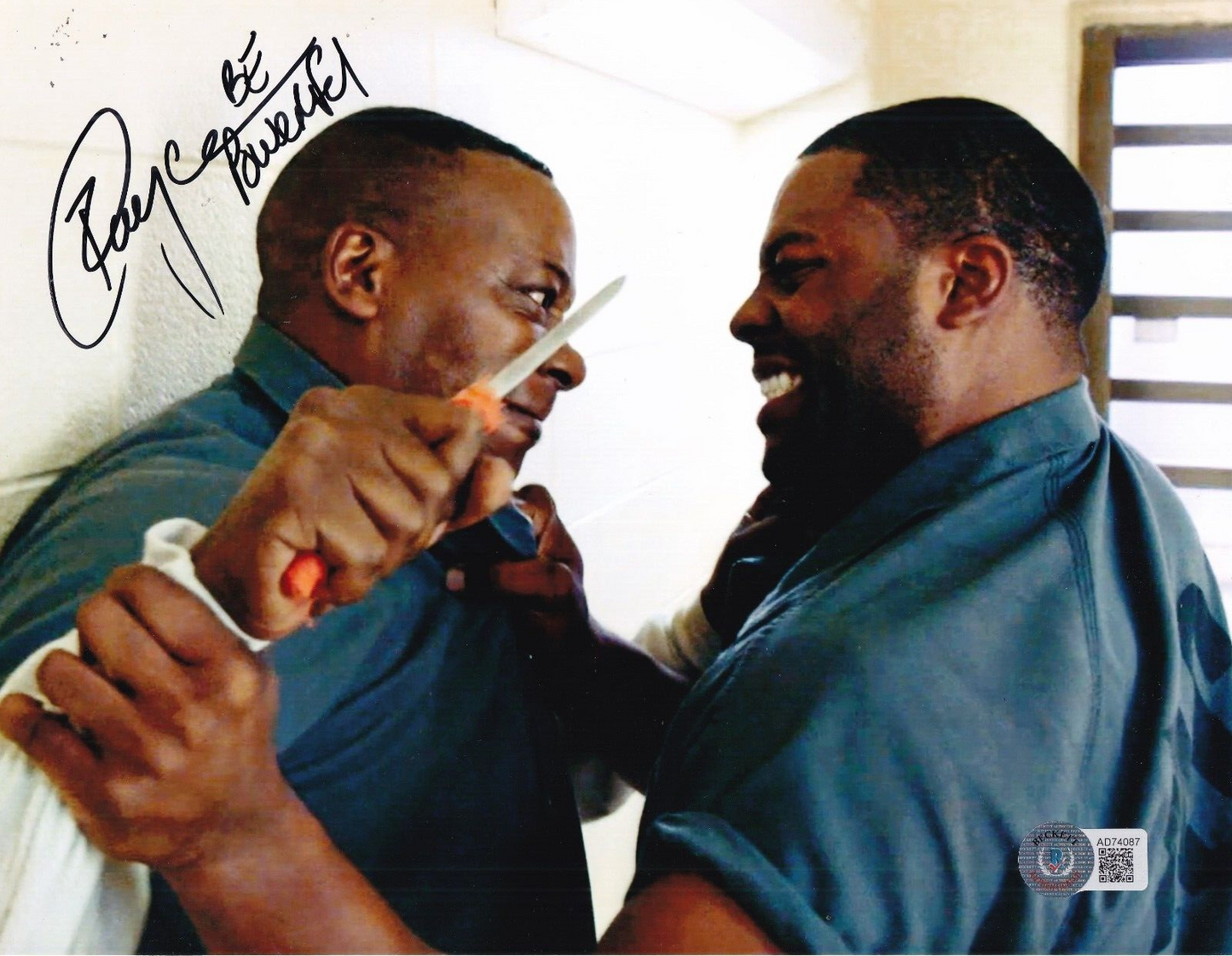 LAROYCE HAWKINS signed (CHICAGO P.D) Kevin Atwater 8X10 photo BECKETT AD74087