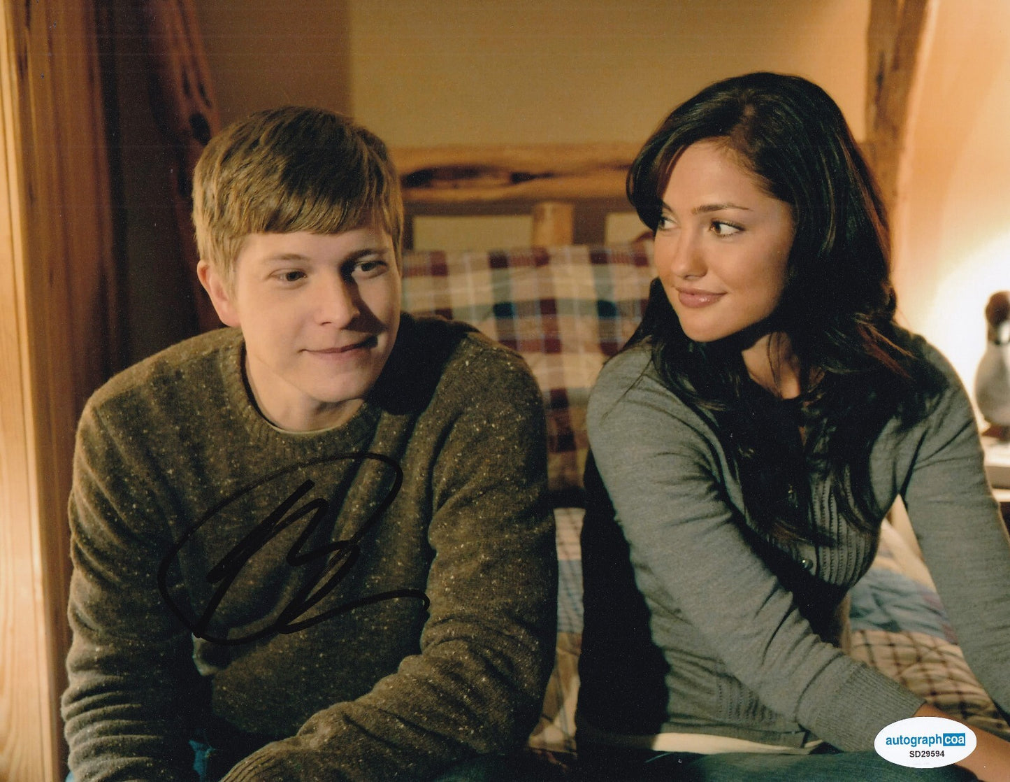 MATT CZUCHRY signed (GILMORE GIRLS) Logan Huntzberger 8x10 photo ACOA SD29594