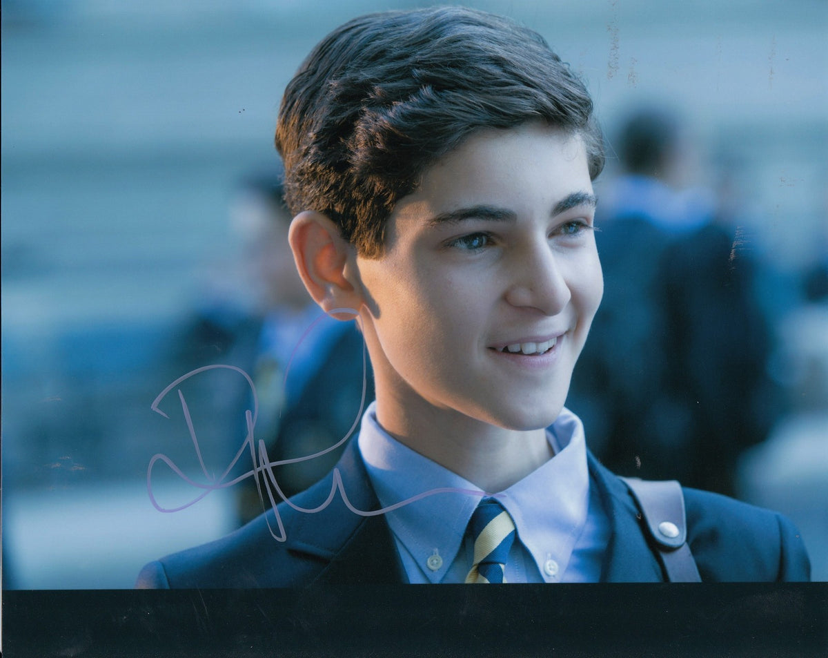DAVID MAZOUZ signed *GOTHAM* Bruce Wayne TV SHOW 8X10 photograph W/COA #1